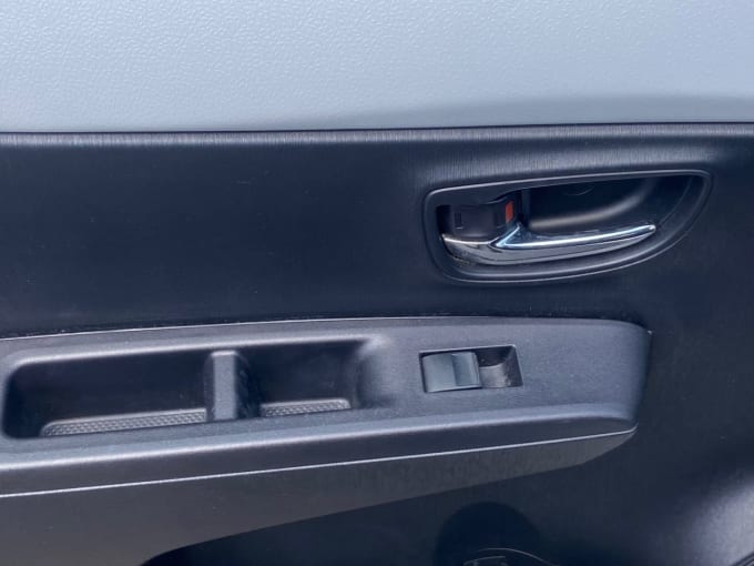 2025 Toyota Yaris