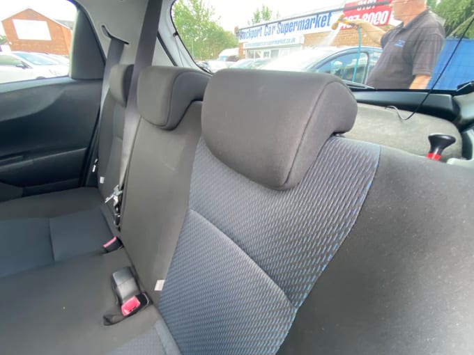 2025 Toyota Yaris