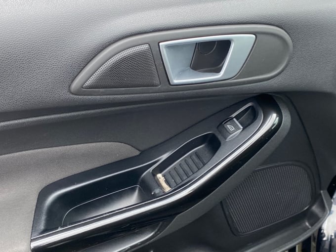 2025 Ford Fiesta