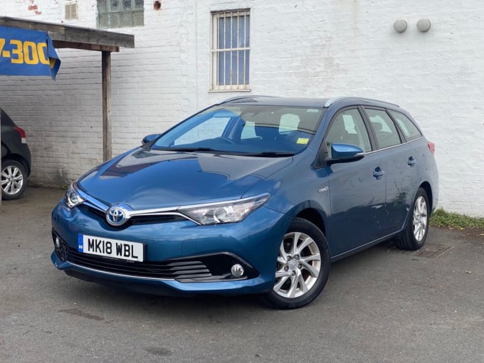 2025 Toyota Auris
