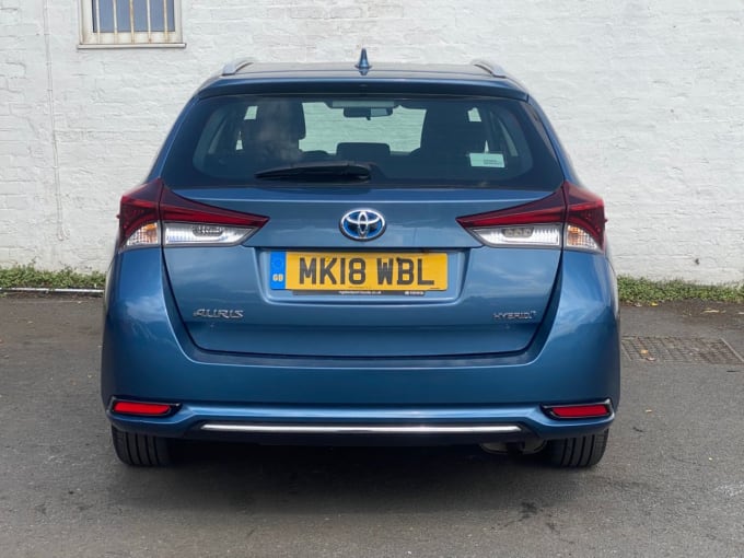 2025 Toyota Auris