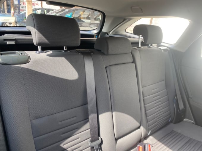 2025 Toyota Auris
