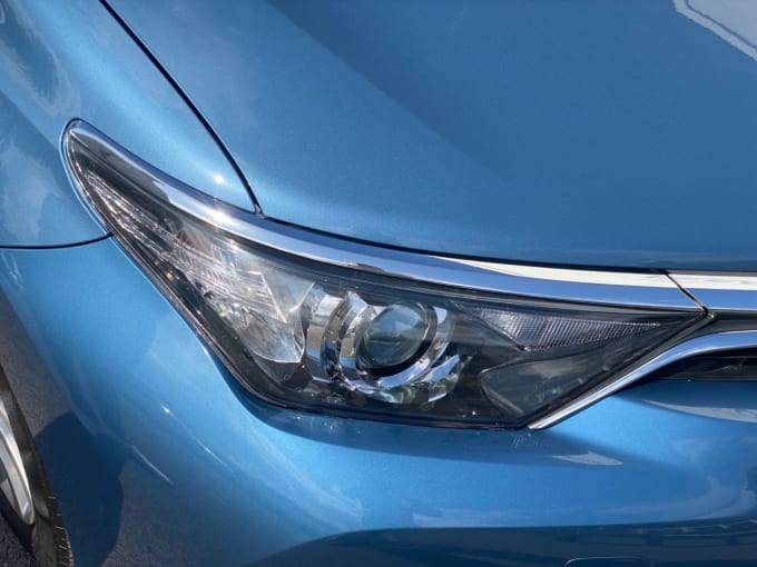 2025 Toyota Auris