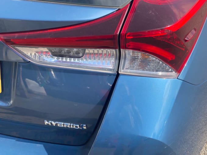 2025 Toyota Auris