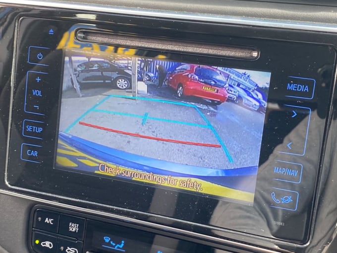2025 Toyota Auris
