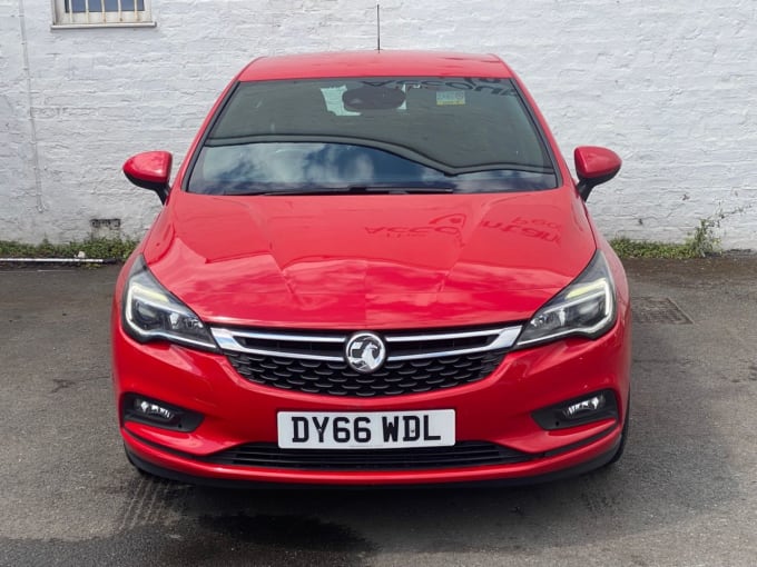 2025 Vauxhall Astra