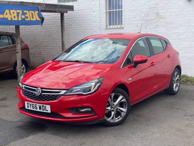 2025 Vauxhall Astra