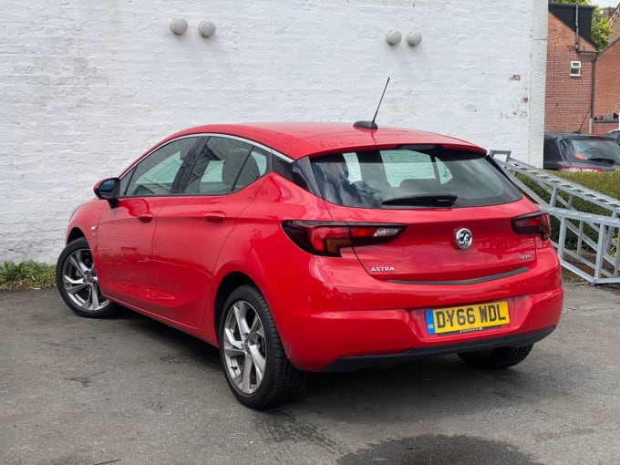 2025 Vauxhall Astra
