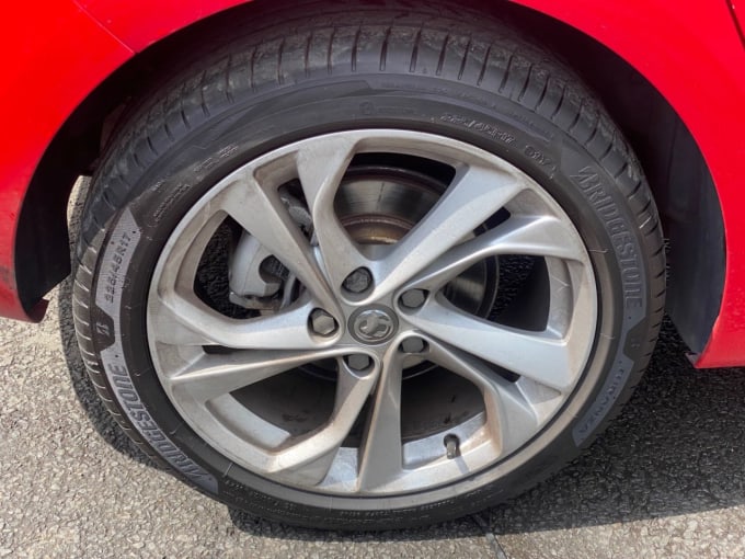 2025 Vauxhall Astra