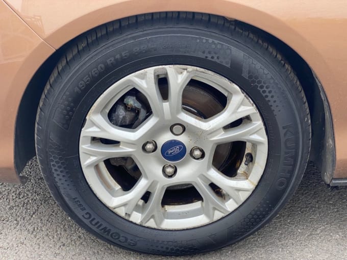 2025 Ford B-max