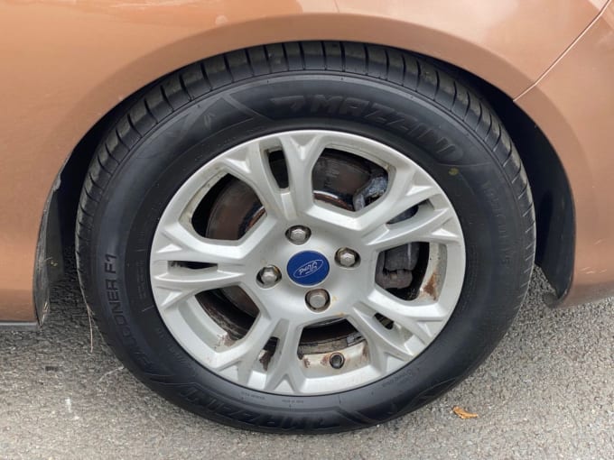 2025 Ford B-max