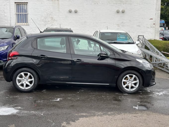 2025 Peugeot 208