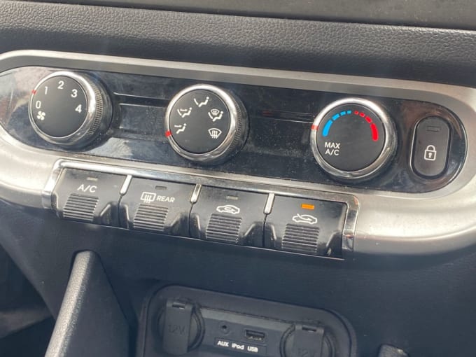 2025 Kia Rio