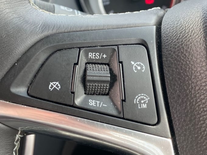 2025 Vauxhall Mokka