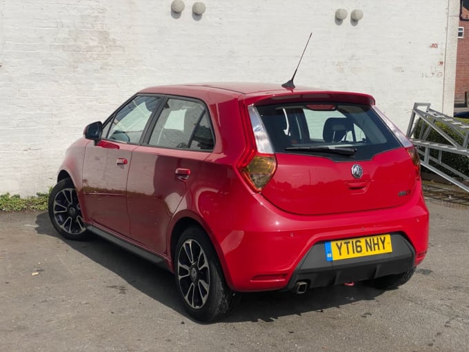 2025 Mg Mg3