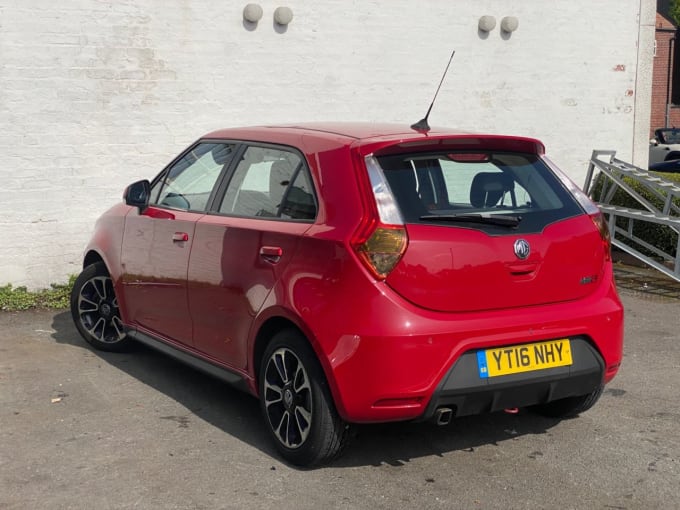 2025 Mg Mg3