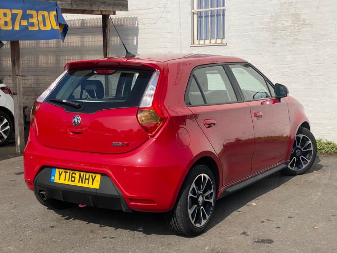 2025 Mg Mg3