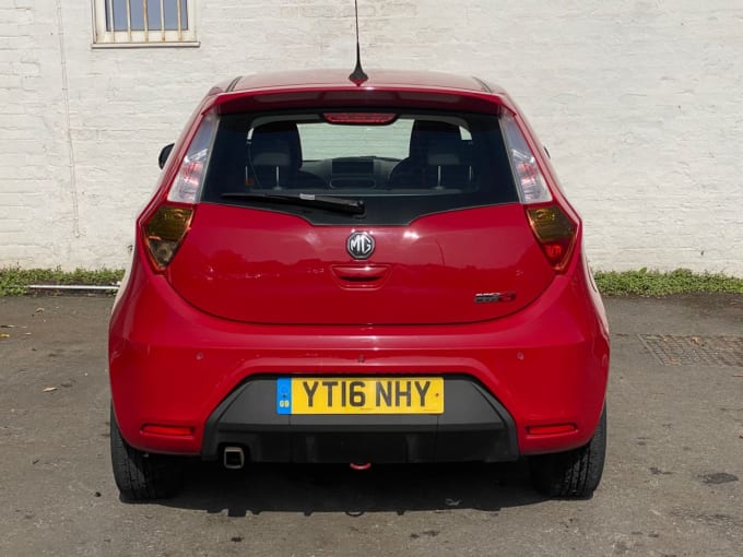 2025 Mg Mg3