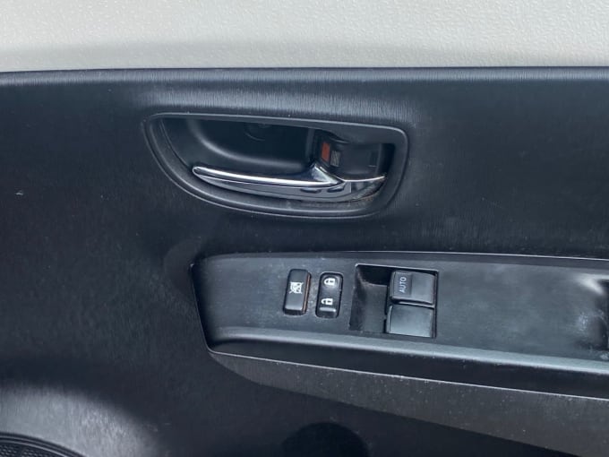 2025 Toyota Yaris