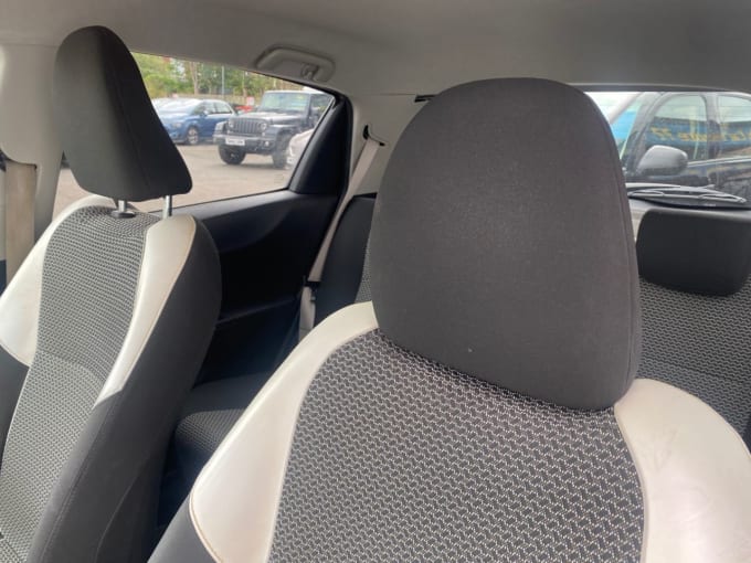 2025 Toyota Yaris