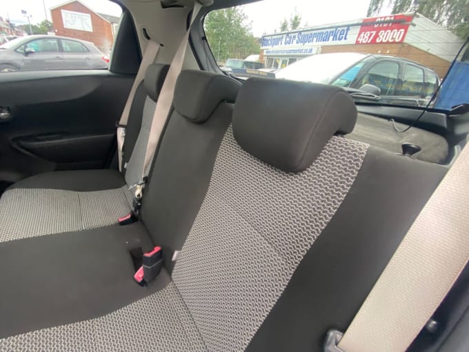 2025 Toyota Yaris