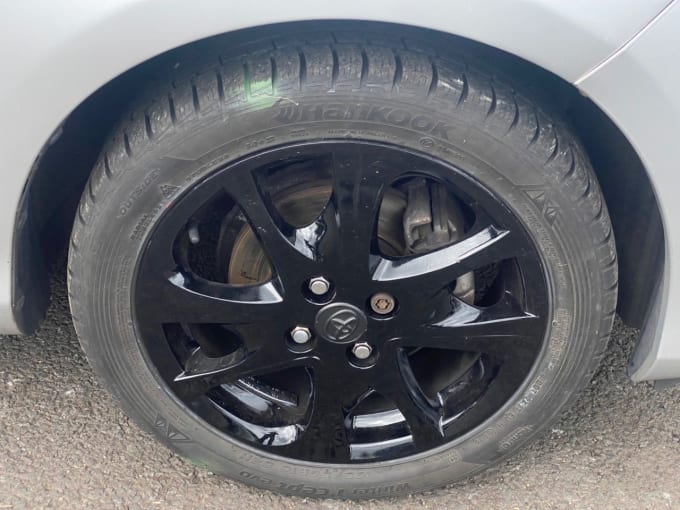 2025 Toyota Yaris