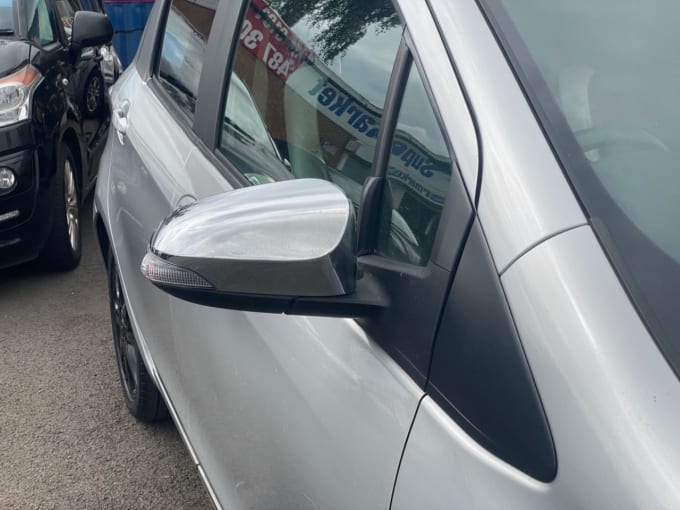 2025 Toyota Yaris