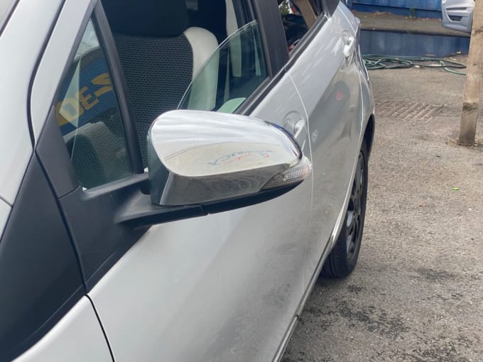 2025 Toyota Yaris