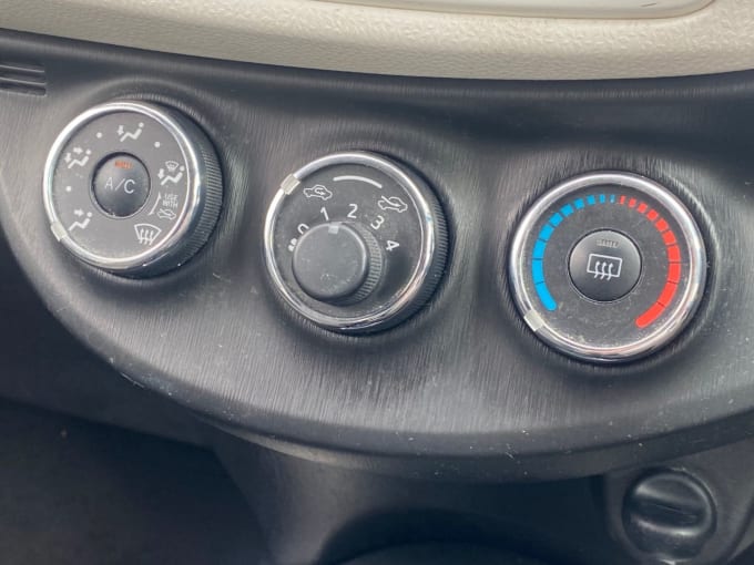 2025 Toyota Yaris