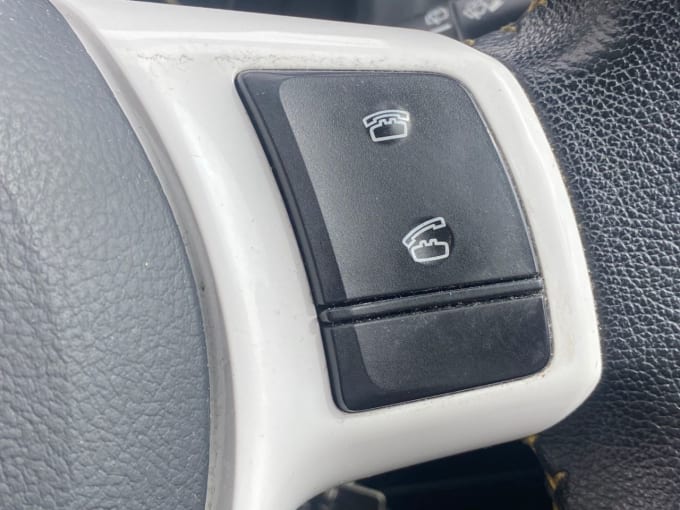 2025 Toyota Yaris