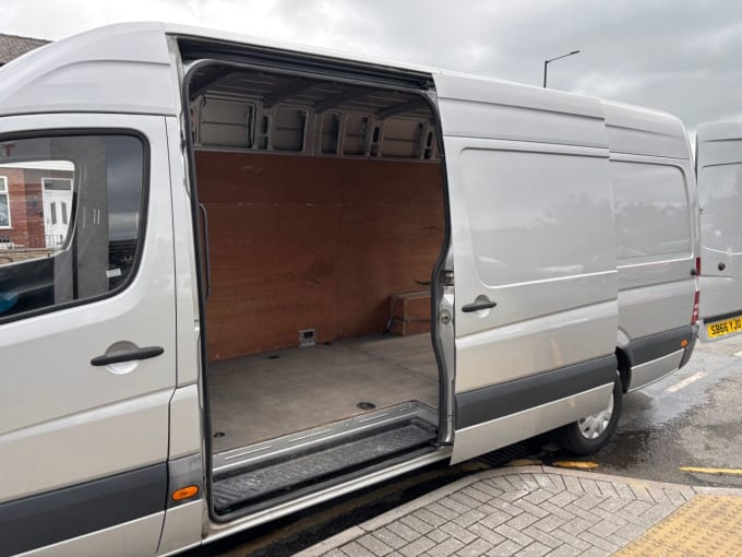 2025 Mercedes-benz Sprinter