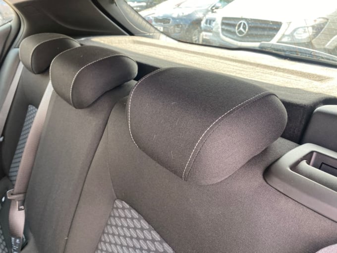 2025 Vauxhall Astra