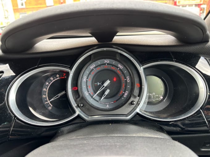 2025 Ds Automobiles Ds 4