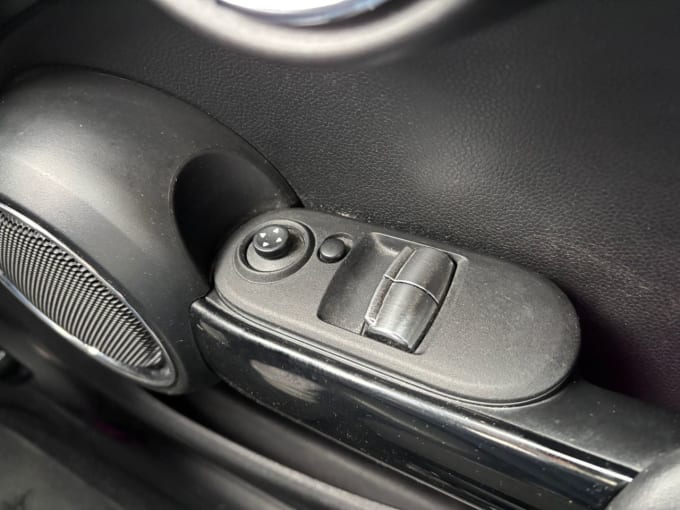 2025 Mini Hatch