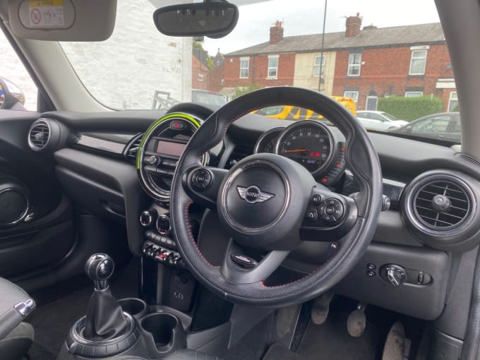 2025 Mini Hatch