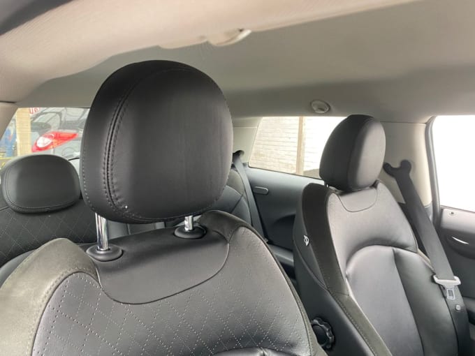 2025 Mini Hatch