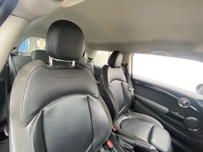 2025 Mini Hatch