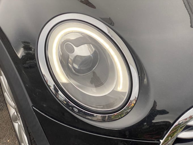 2025 Mini Hatch