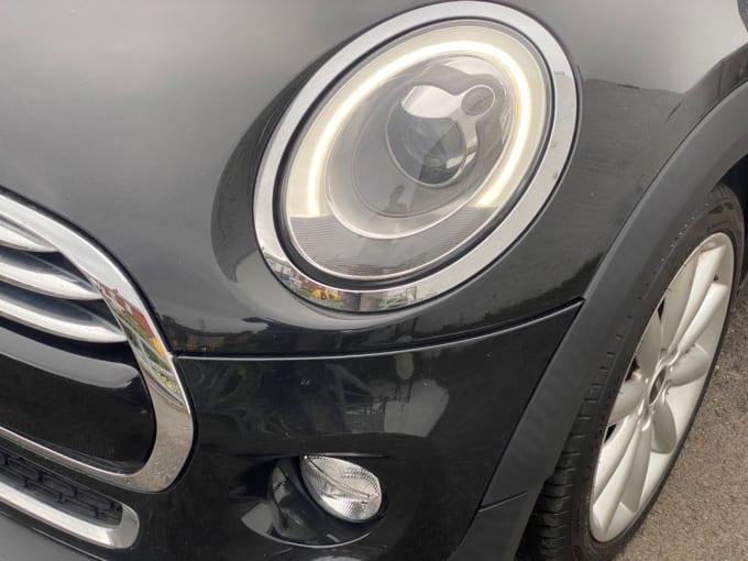 2025 Mini Hatch