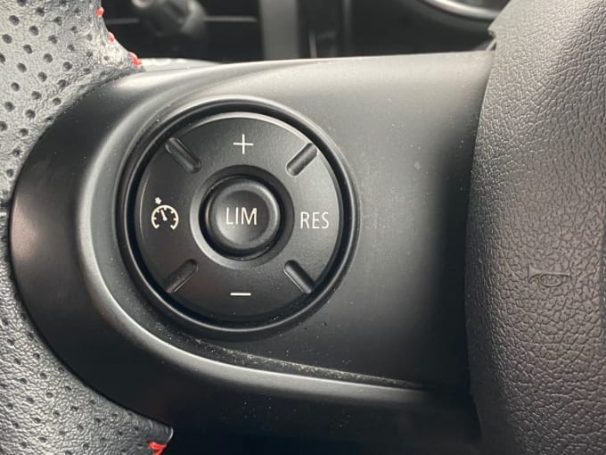 2025 Mini Hatch