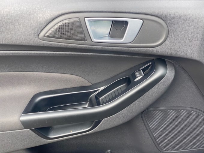 2025 Ford Fiesta