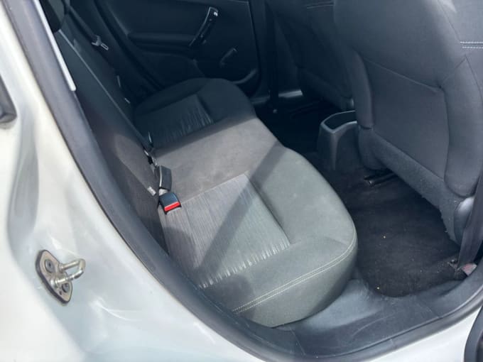 2025 Peugeot 208