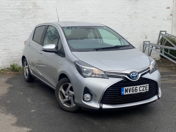 2025 Toyota Yaris