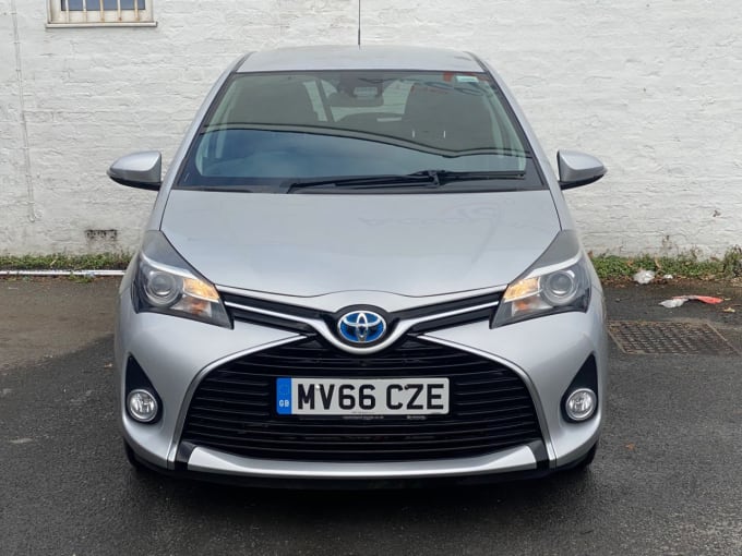 2025 Toyota Yaris