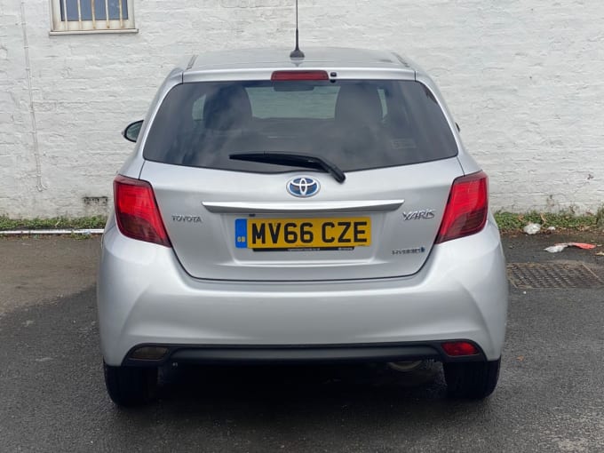 2025 Toyota Yaris