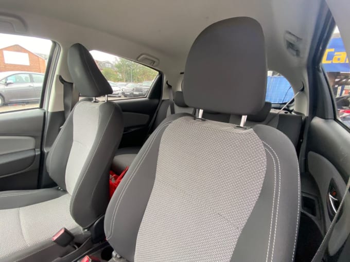 2025 Toyota Yaris