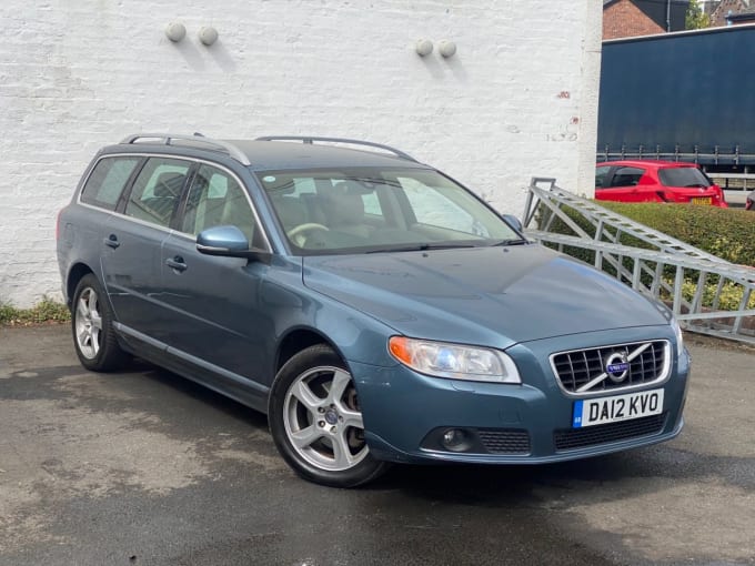 2025 Volvo V70