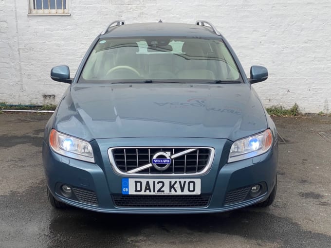2025 Volvo V70