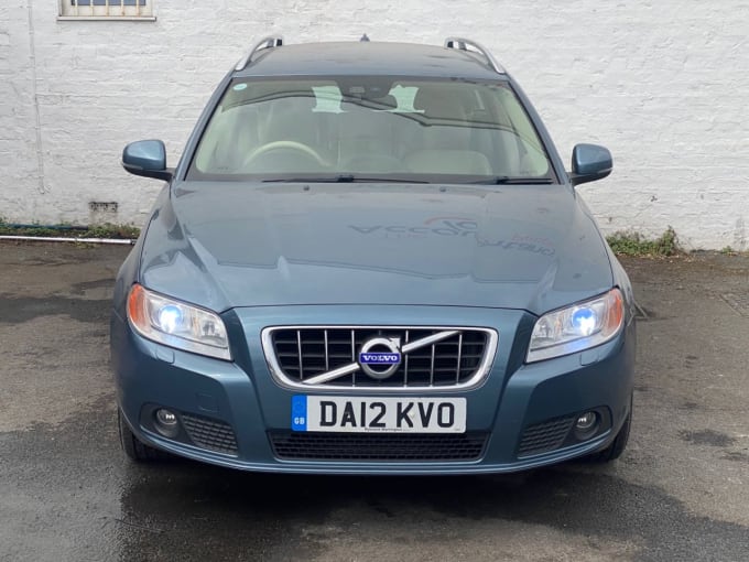2025 Volvo V70