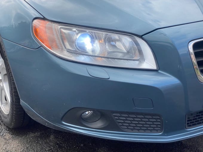 2025 Volvo V70